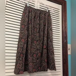 Chic Paisley Black and Red A-Line Skirt